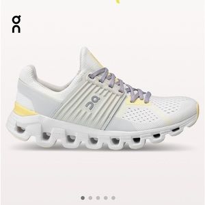 On Cloudswift running shoe.